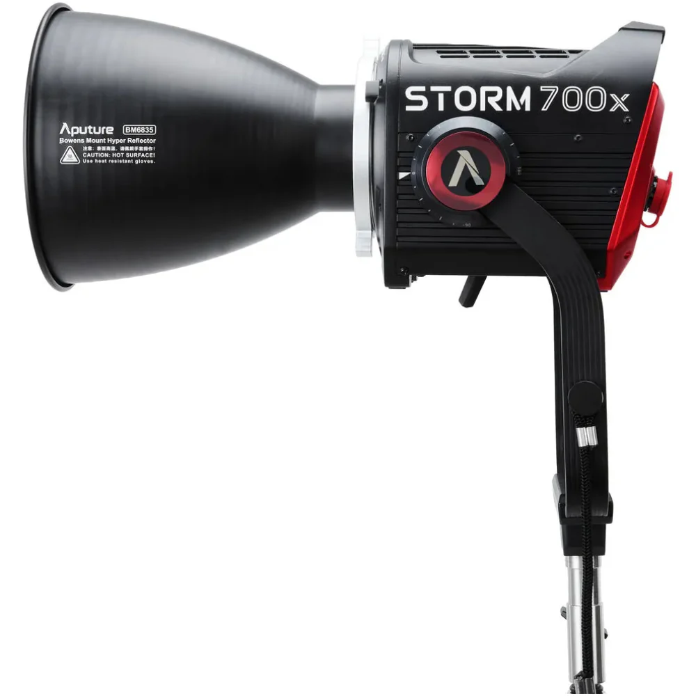 Aputure Storm 700X BLAIR LED Light - Image 2