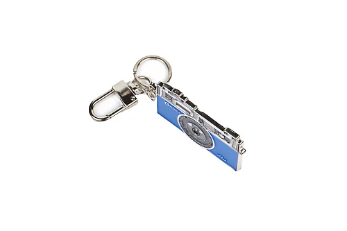 YASHICA Electro 35 Keychain - Image 5