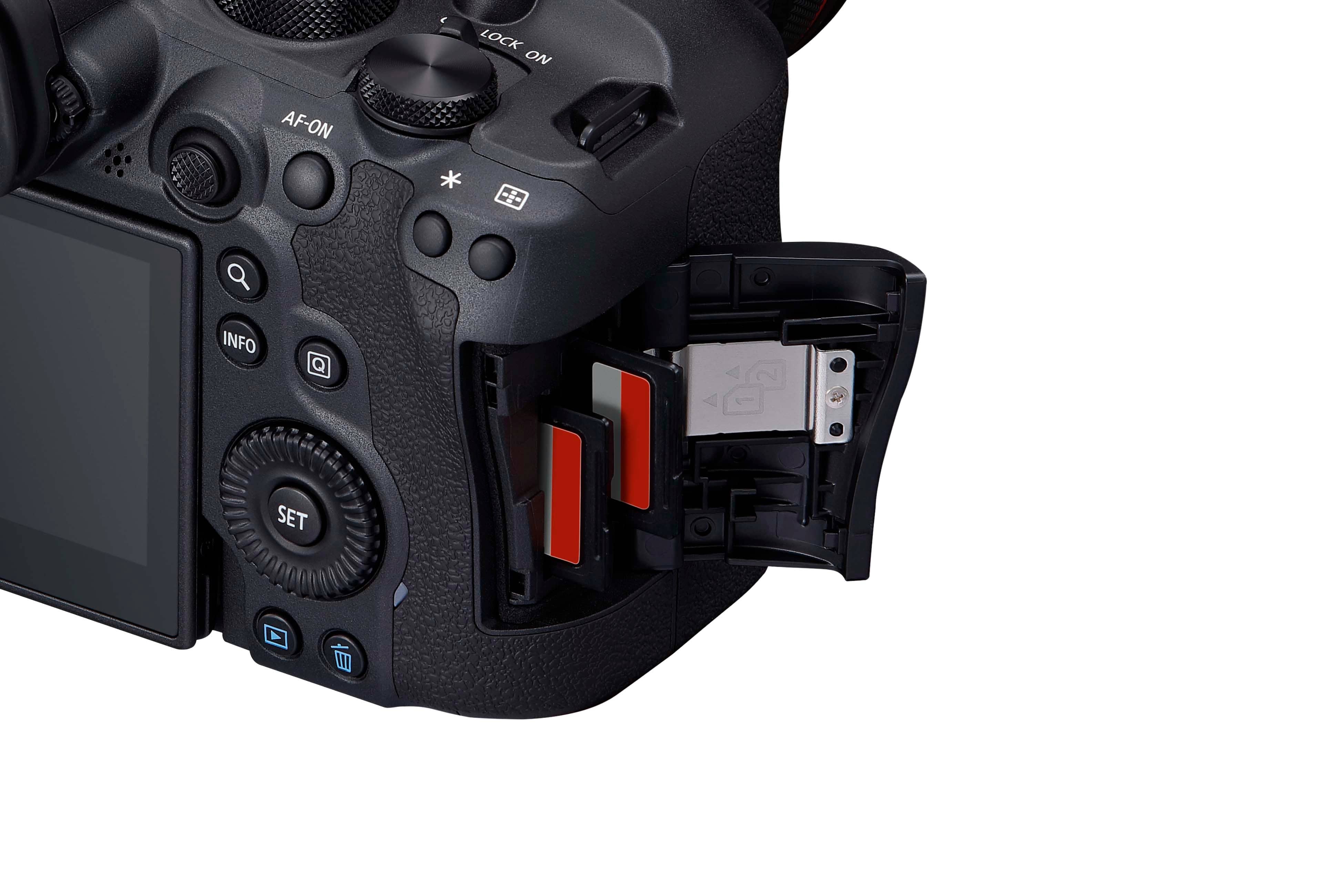 Canon EOS R6 Mark II Mirrorless Digital Camera with RF 24-105mm F/4 L Lens - Image 6