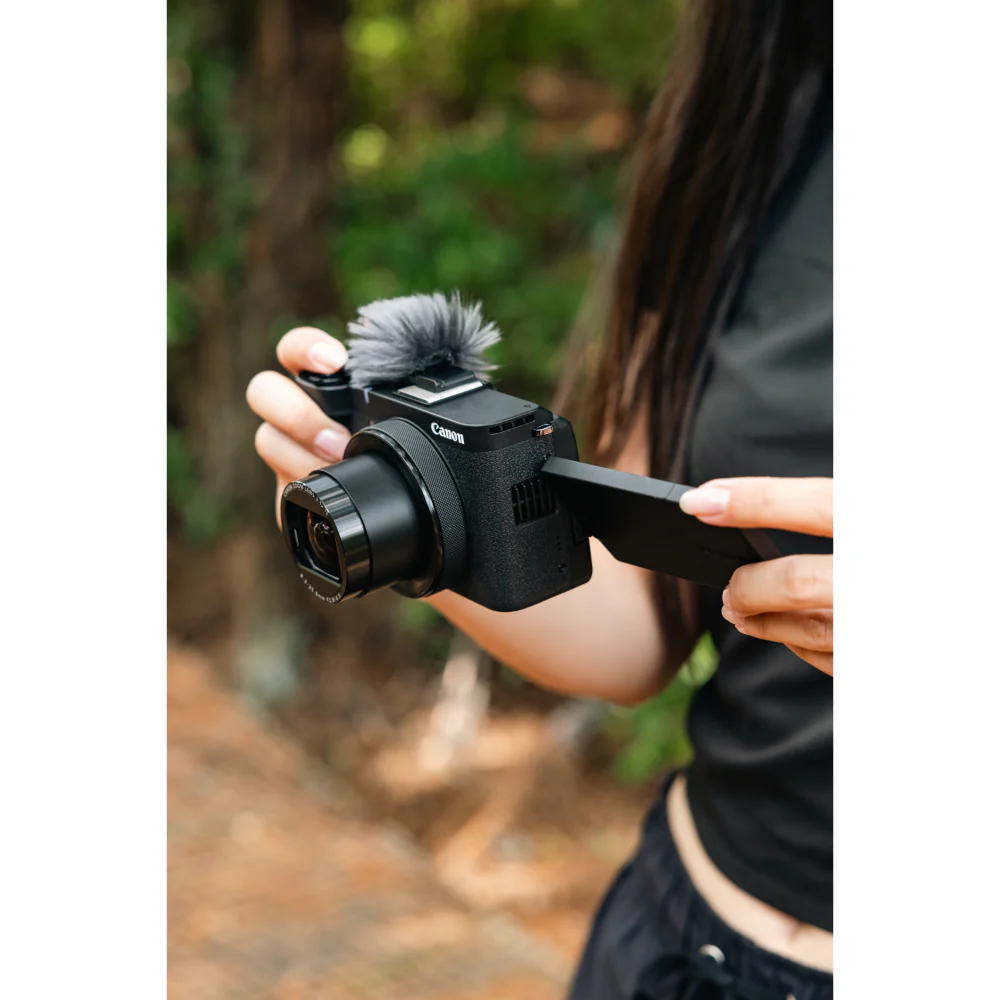 Canon PowerShot V1 Digital Camera - Image 45