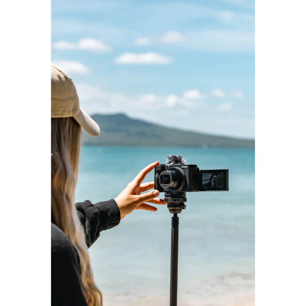 Canon PowerShot V1 Digital Camera - Image 46