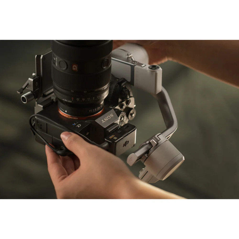 DJI RS 4 Mini Combo - Image 26