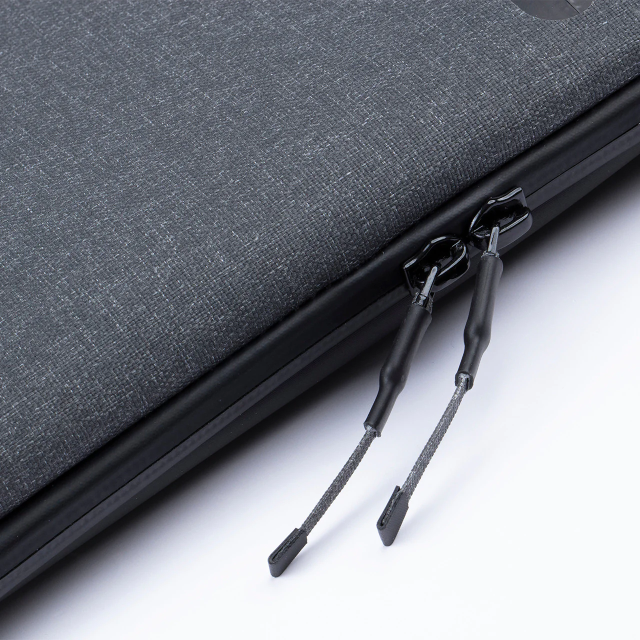 f-stop Dyota Laptop Sleeve Battleship (Grey) - Image 6