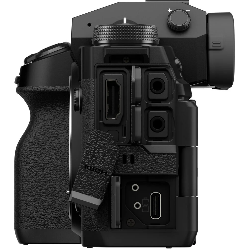 Fujifilm X-H2 with Sigma 18-50mm f/2.8 DC DN Contemporary Lens - Image 7