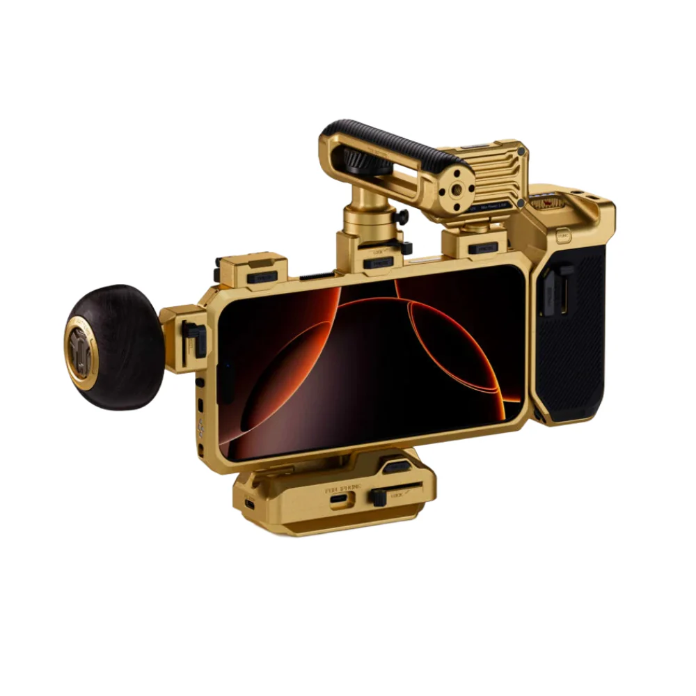 Khronos x On the Roam iPhone 16 Pro/Pro Ultimate Kit - Gold - Image 3