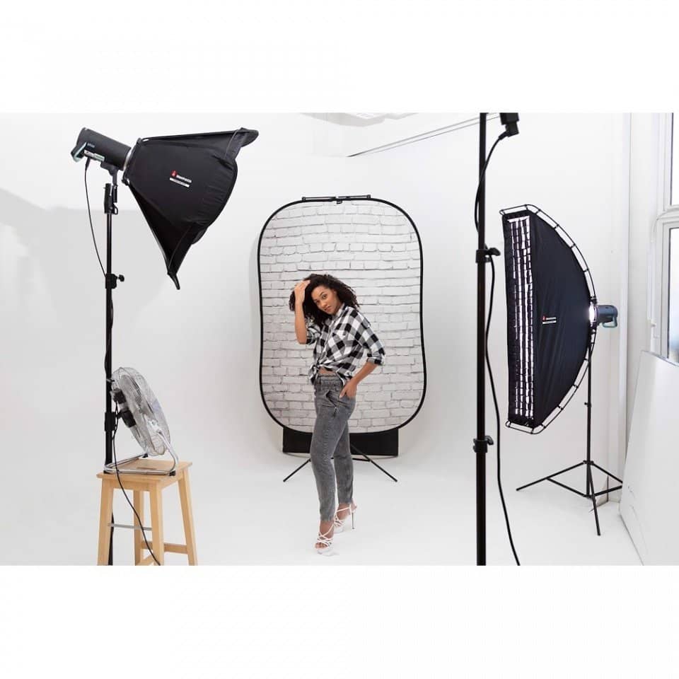 Lastolite BG URBAN PWht IndGry 1.5x2.1m - Image 23
