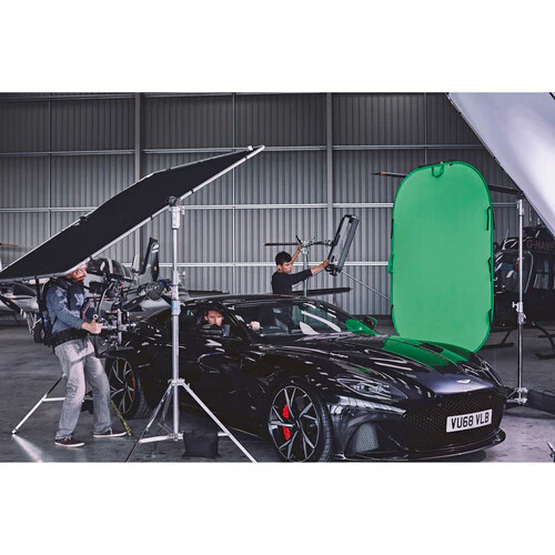 Lastolite Chromakey Collapsible Background -1.8x2.1m - Blue/Green - Image 6