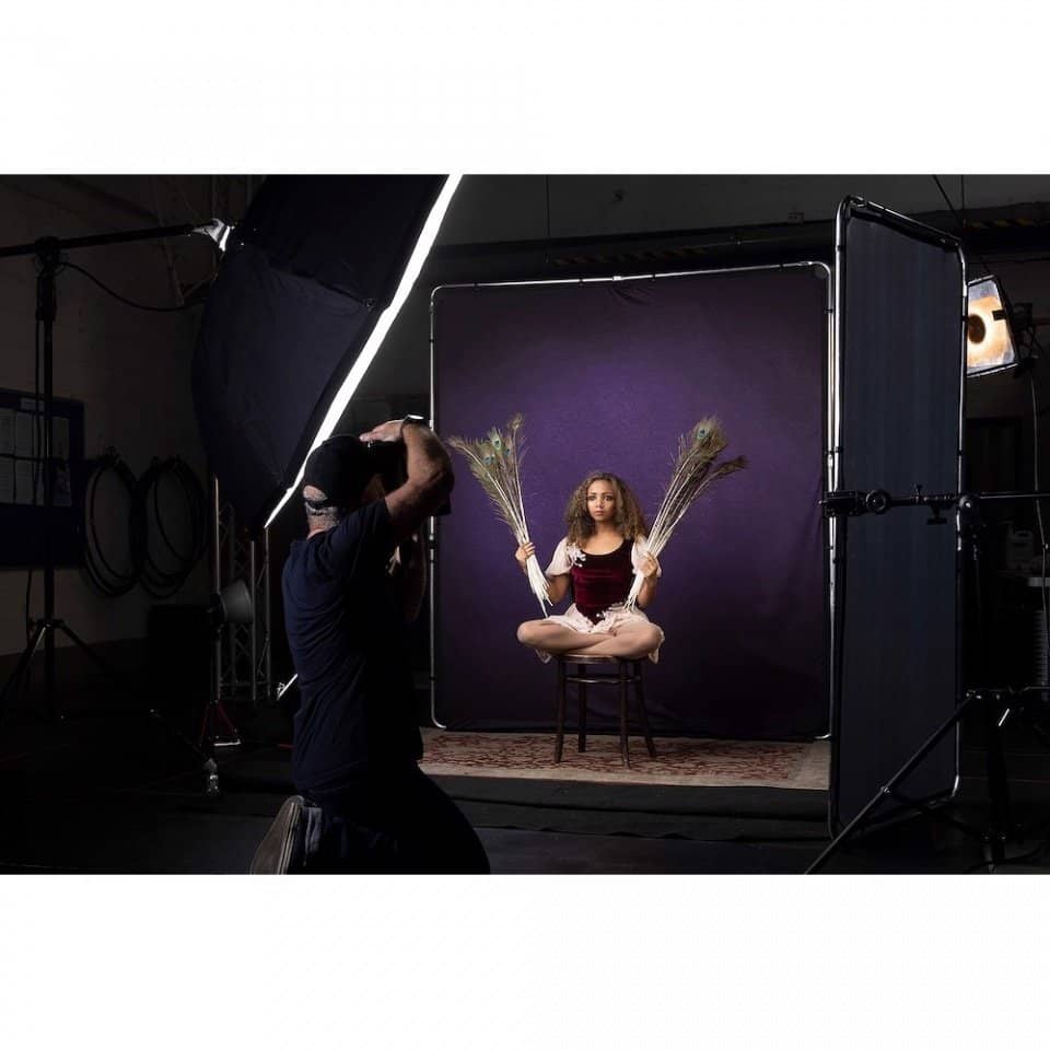 Lastolite Kit BG EzyFrame 2x2.3m Aubergine - Image 14