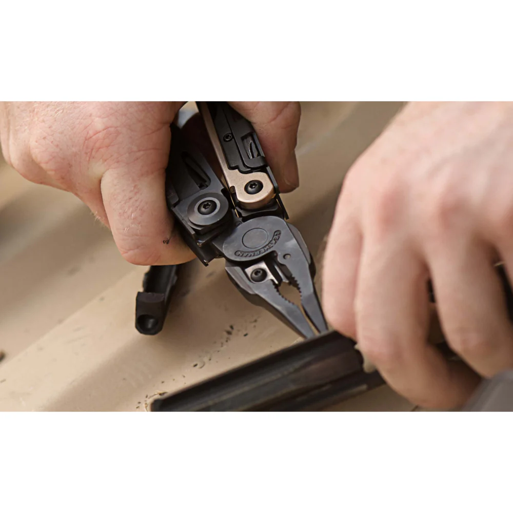 Leatherman MUT (Military Utility Tool) Heavy Duty Black Oxide Multi-Tool with MOLLE Black Sheath - Image 7