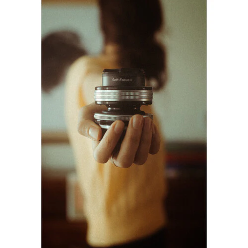 Lensbaby Soft Focus II 50 Optic - Image 17