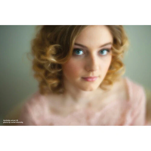Lensbaby Velvet 56mm f/1.6 Lens for Canon RF - Image 7