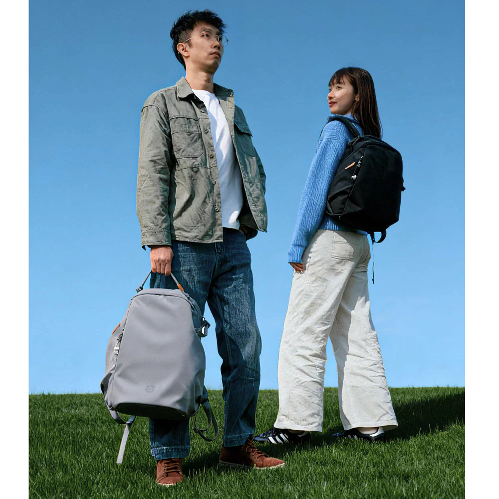 Leofoto Daily Lite 13L Camera Backpack - Image 23