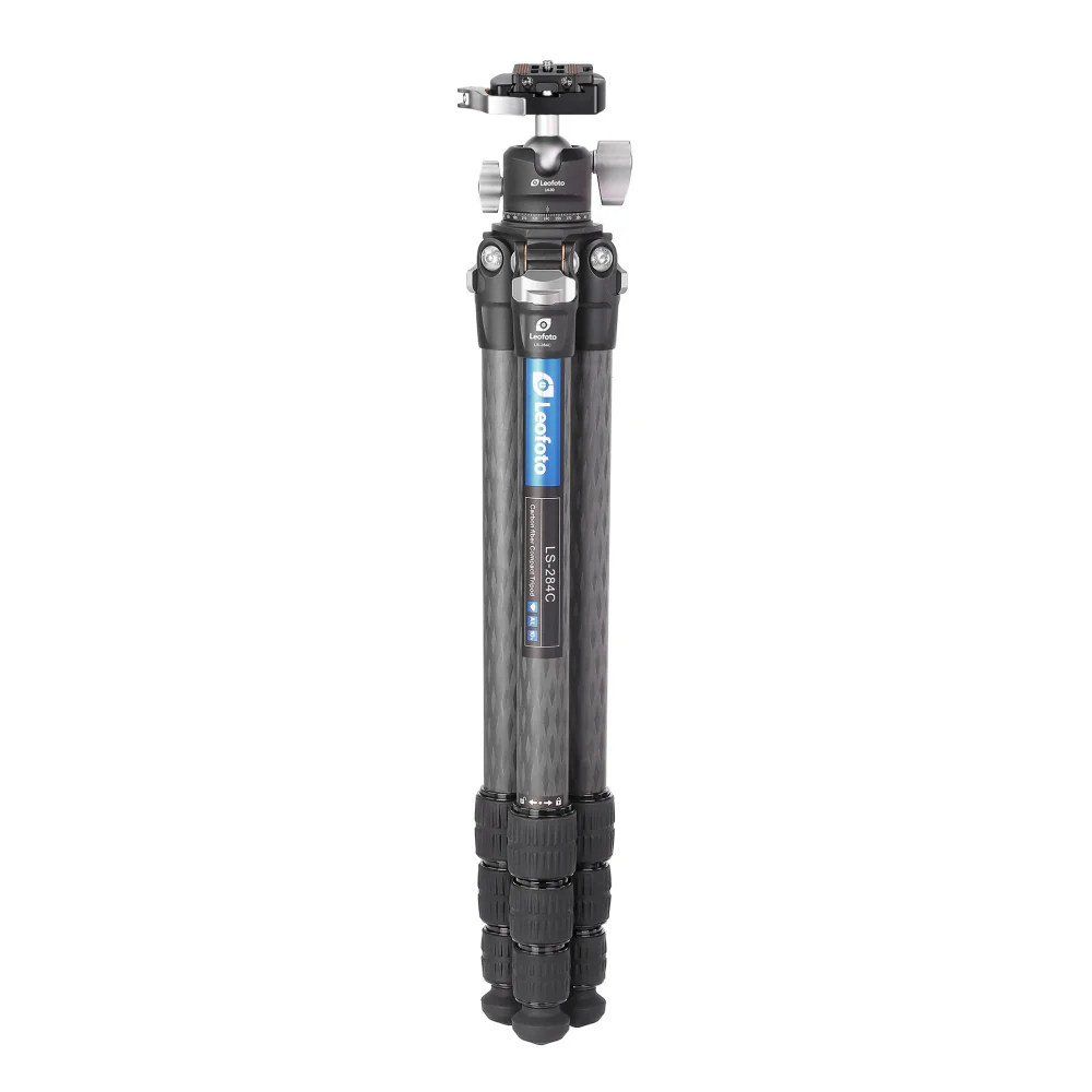 Leofoto LS-284C Ranger Series 4 Section Carbon Fibre Tripod with LH-30LR Ball Head - Image 2