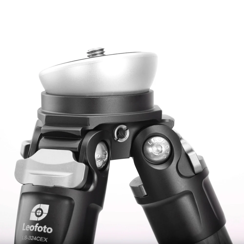 Leofoto LS-324CEX Ranger Levelling Base Series 4 Section Carbon Fibre Tripod - Image 6
