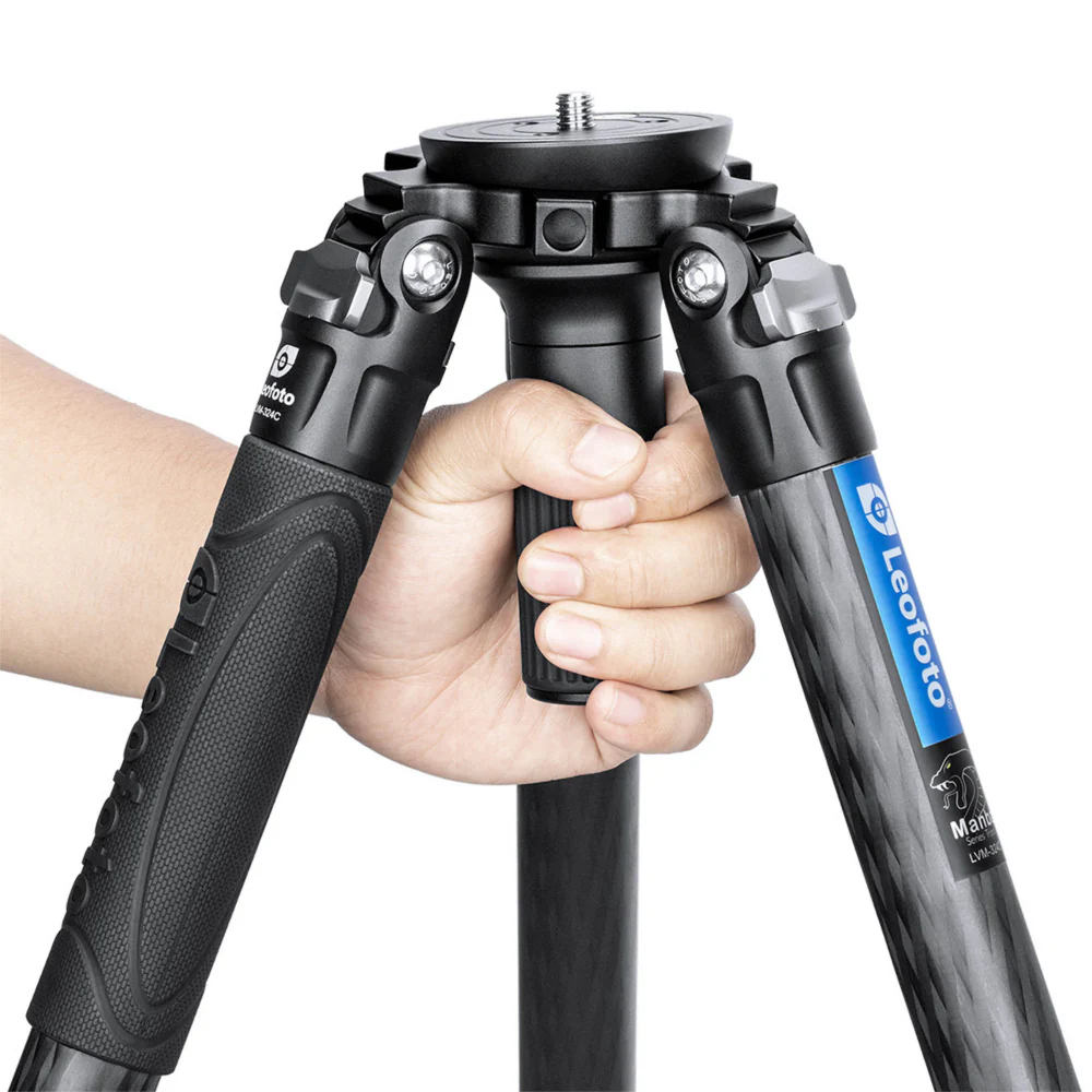 Leofoto LVM-324C Manba Video Series 4 Section Tripod with BV-15 Video Head - Image 8