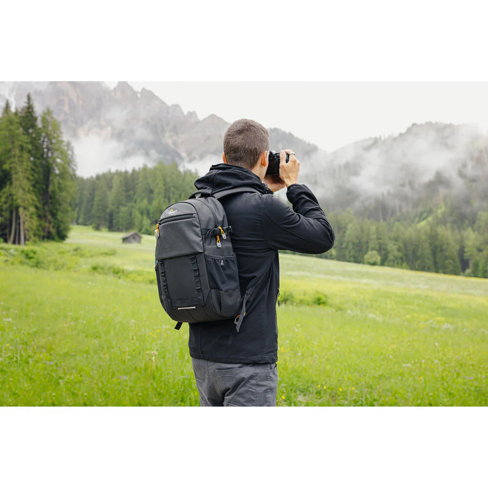 Lowepro Adventura BP 150 III Backpack (Black) - Image 11