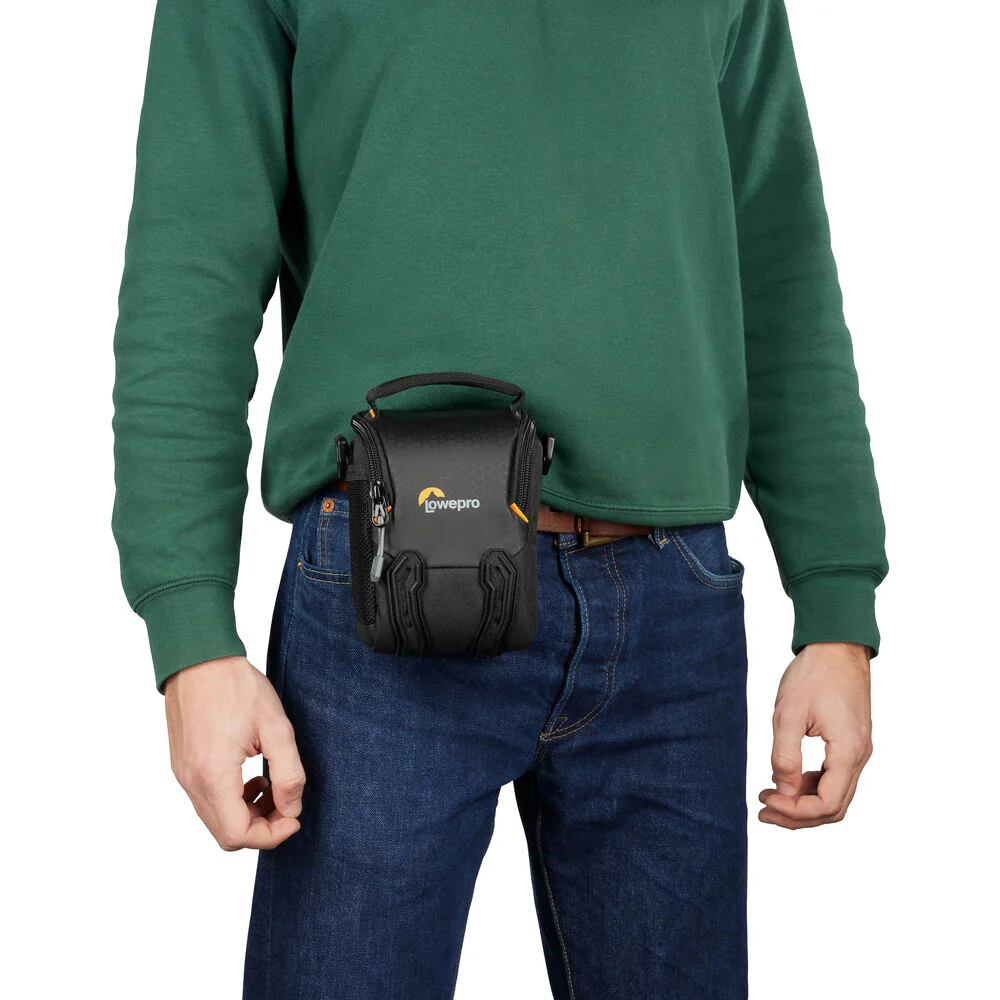 Lowepro Adventura SH 115 III Shoulder Bag (Black) - Image 7