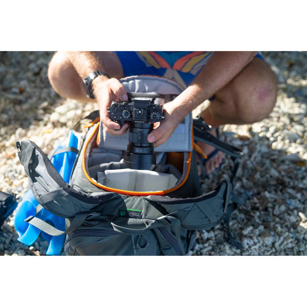 Lowepro Whistler 450 BP AW II (Grey) - Image 4