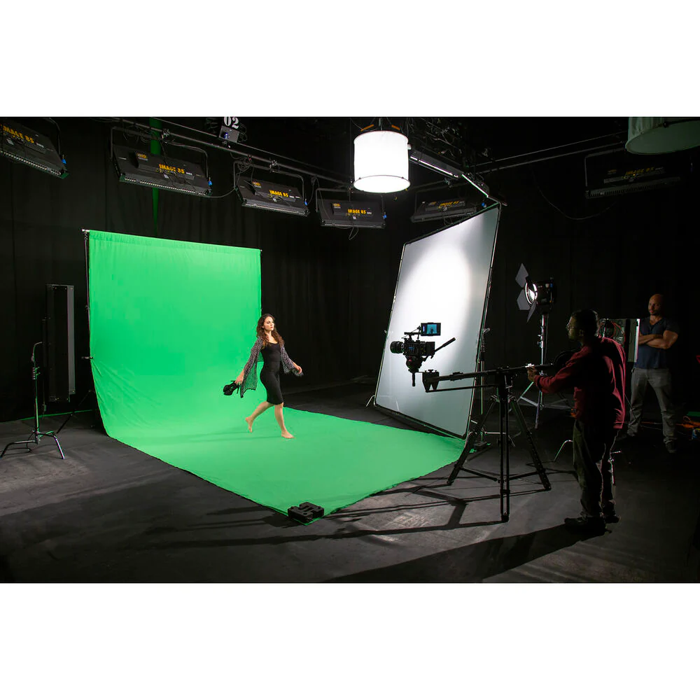 Manfrotto LL LC5881 Chroma Key Green Curtain Background 3 x 7m - Image 2