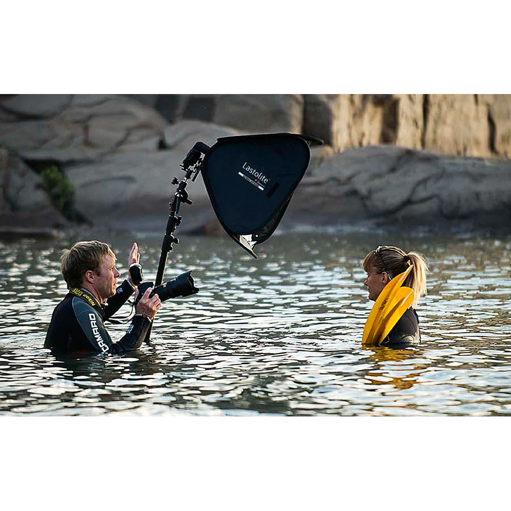 Manfrotto LL LS2438 Ezybox Hotshoe 38x38cm Softbox - Image 4