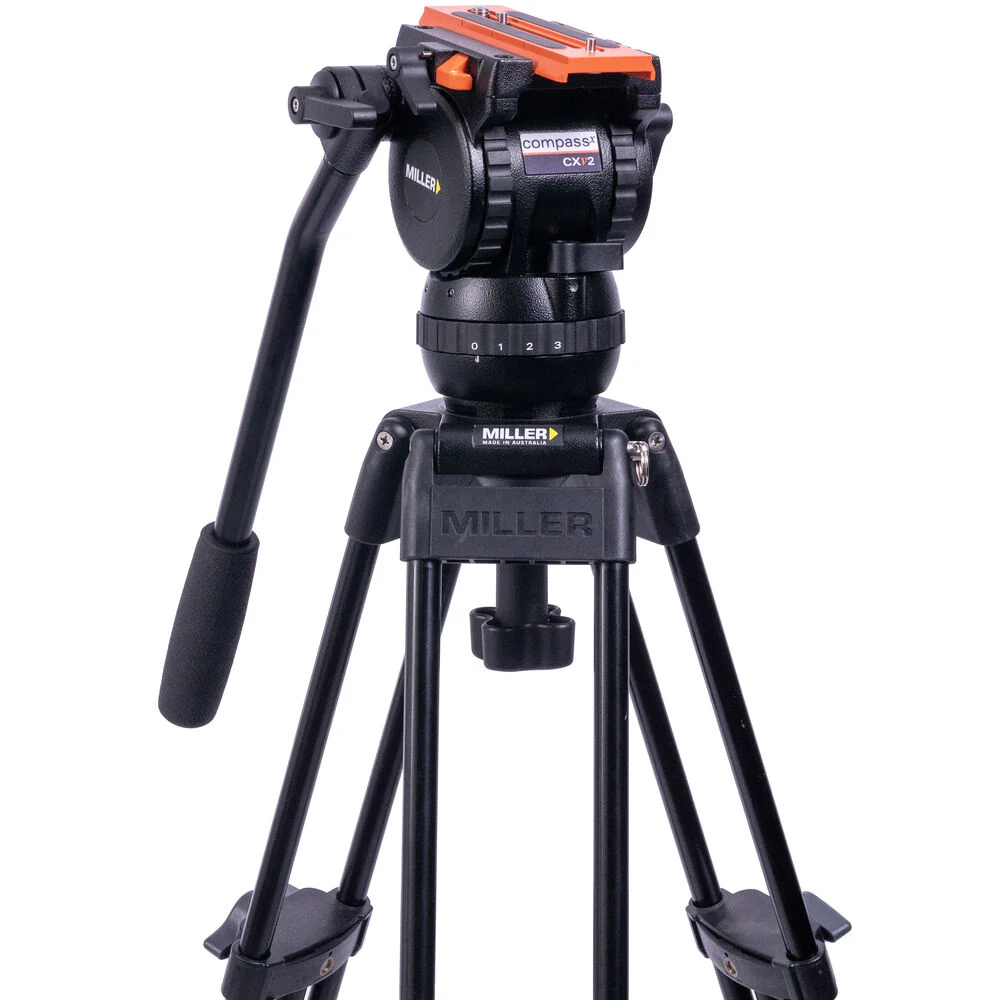 Miller Versa CXV2 Head, 1-Stage Toggle Alloy Tripod, Mid-Level Spreader, Rubber Feet & Soft Case Kit - Image 2