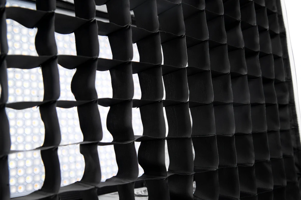 Nanlite SB-MP60 Softbox and Eggcrate grid for Mixpanel 60 - Image 6