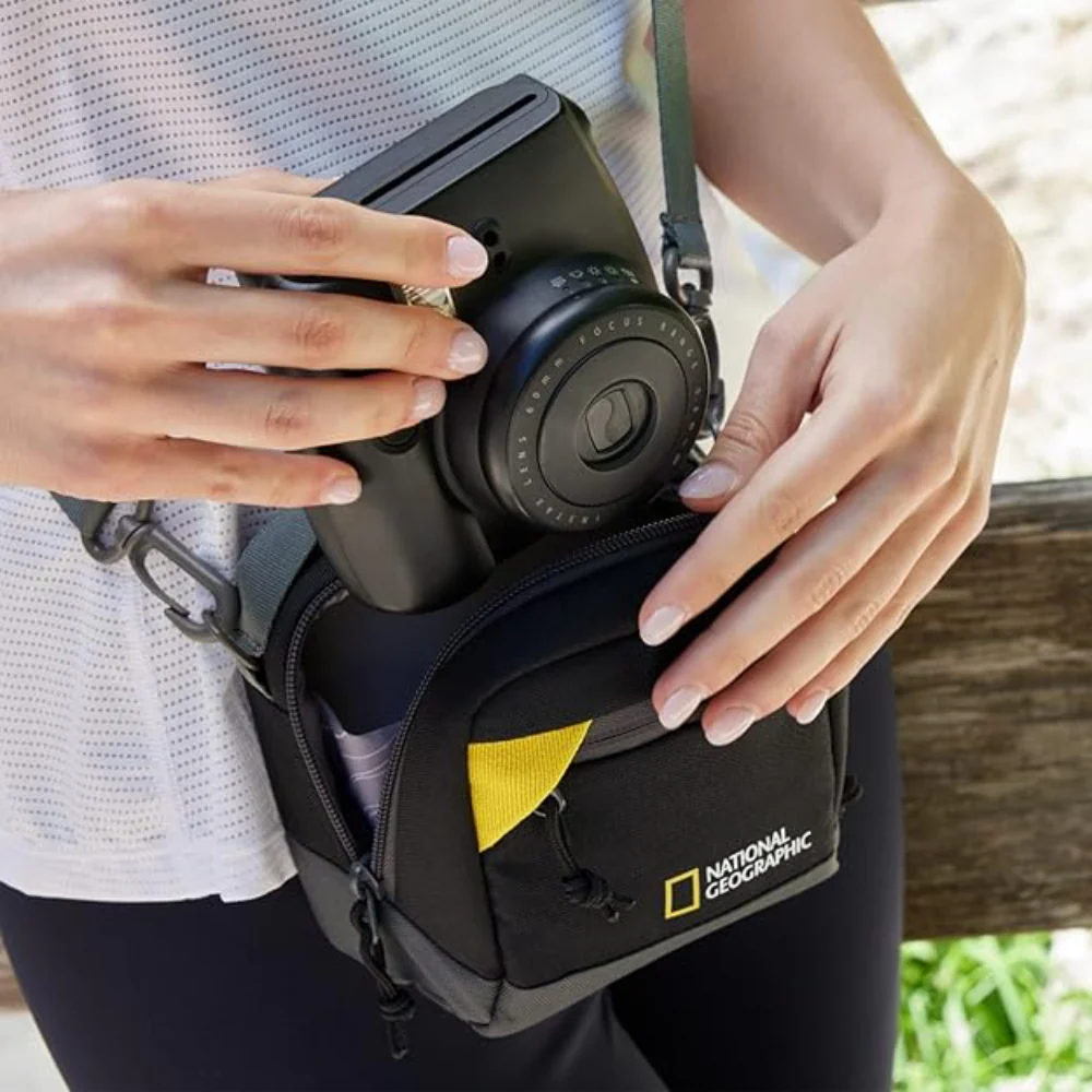 National Geographic Camera Pouch - Image 7