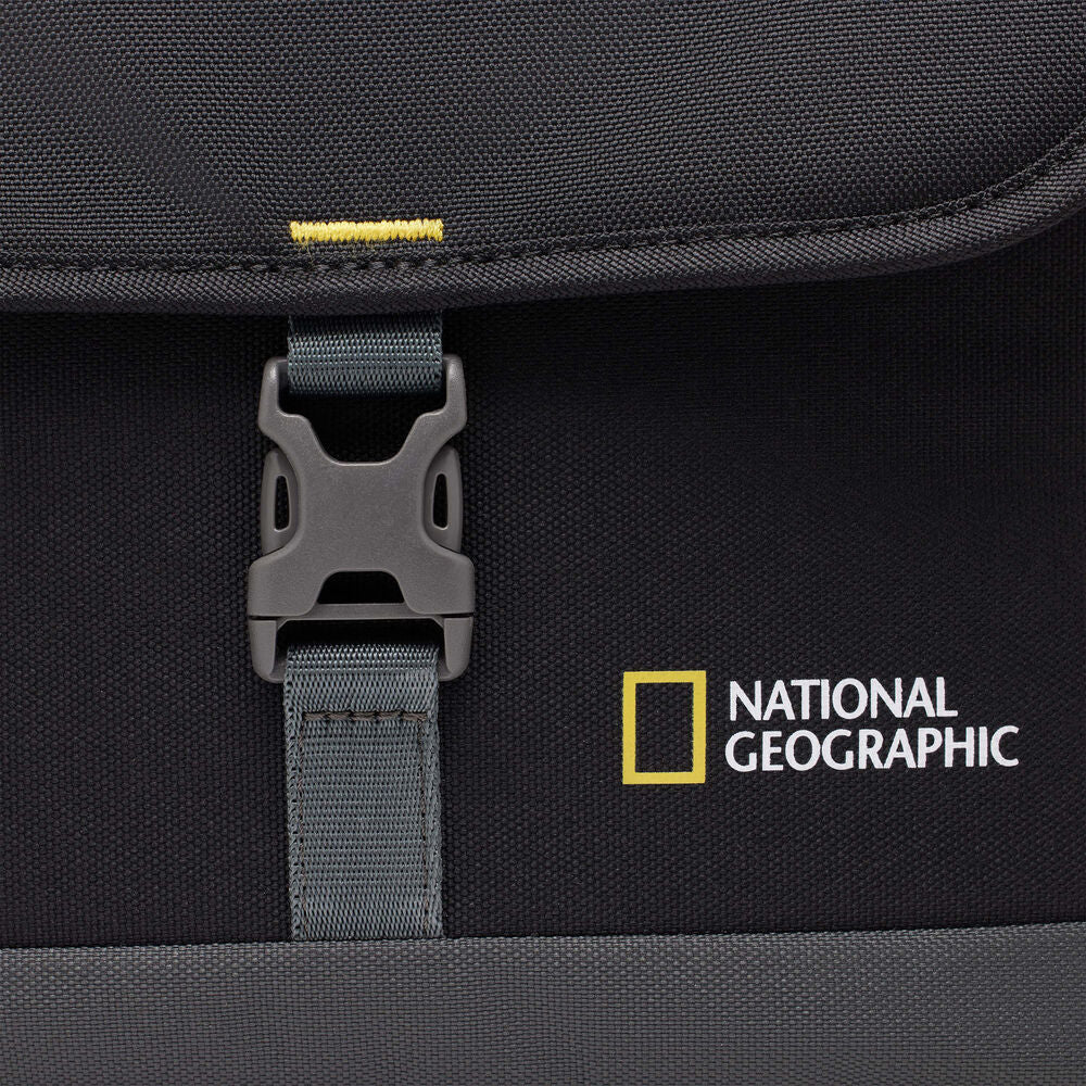 National Geographic Shoulder Bag (Black, Medium) - Image 4