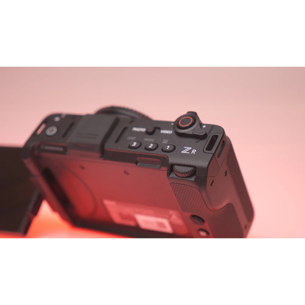 Nikon ZR Mobile Podcasting Kit - Image 64