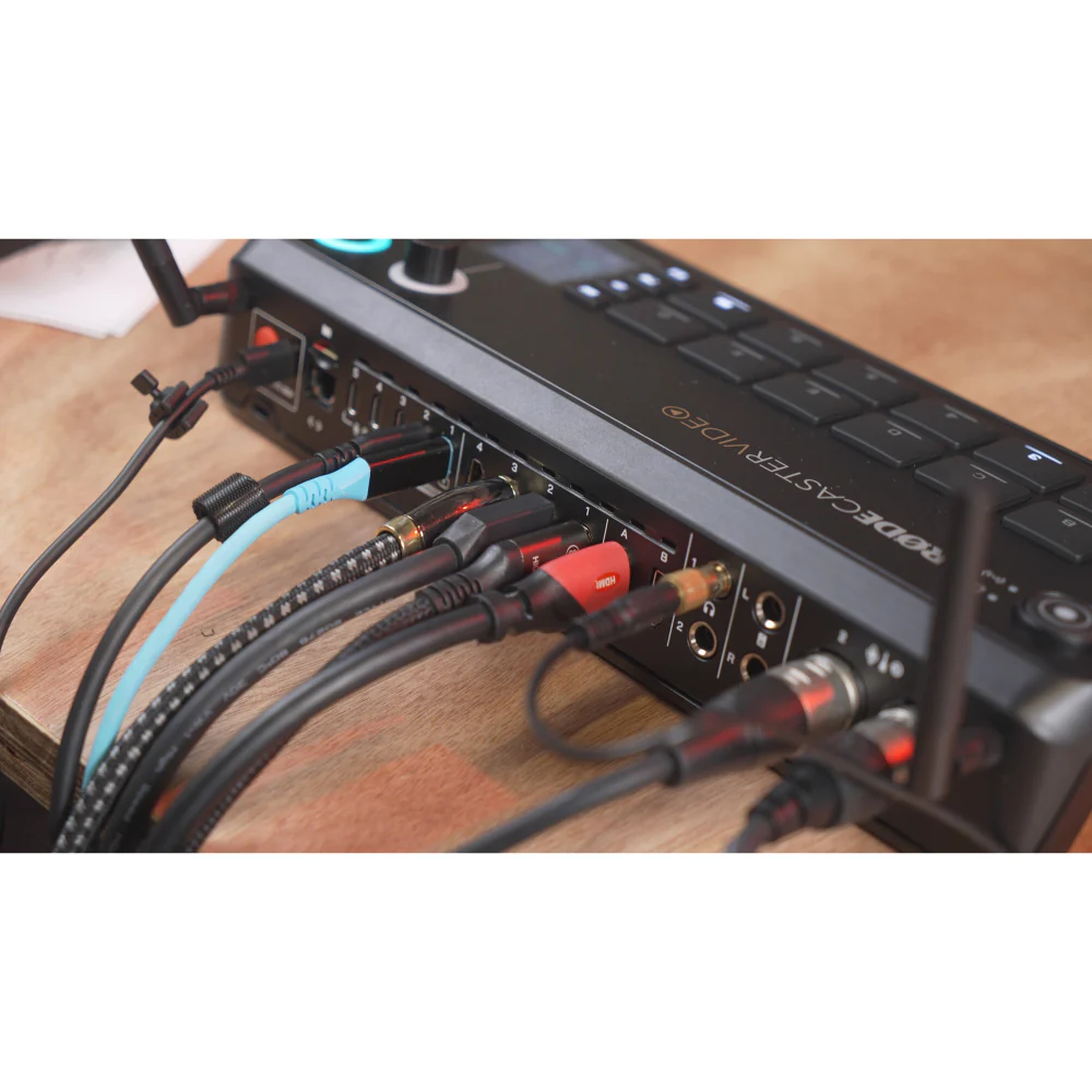 Nikon ZR Mobile Podcasting Kit - Image 79