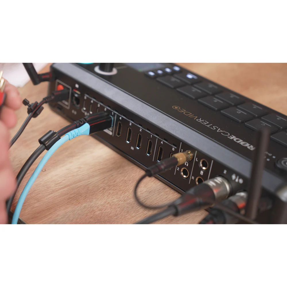 Nikon ZR Mobile Podcasting Kit - Image 80