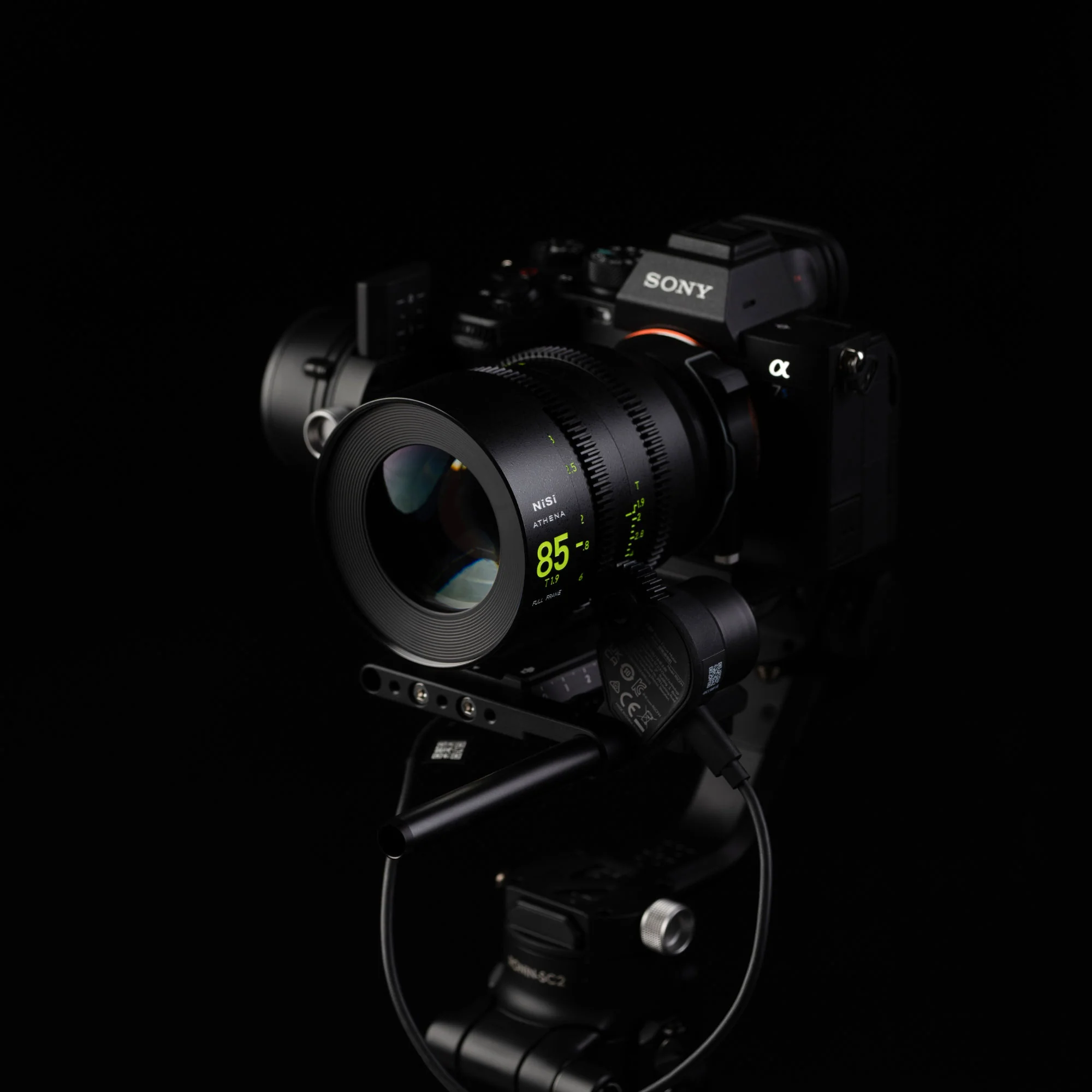 NiSi ATHENA PRIME Full Frame Cinema Lens Kit with 5 Lenses 14mm T2.4, 25mm T1.9, 35mm T1.9, 50mm T1.9, 85mm T1.9 + Hard Case (E Mount) - Image 9