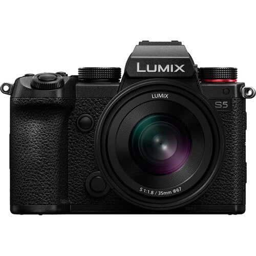 Panasonic Lumix S 35mm f/1.8 Lens - Image 7