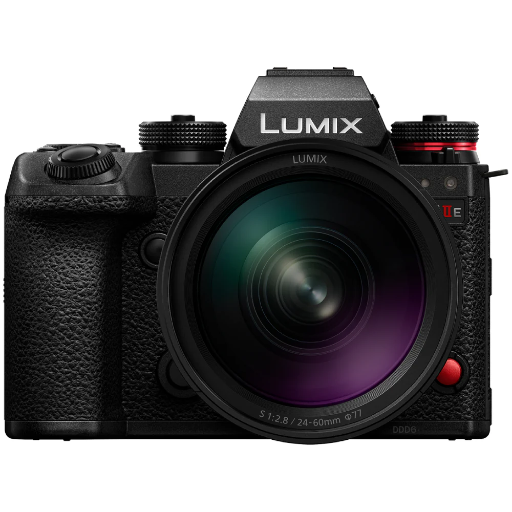 Panasonic Lumix S1 II E with S 24-60mm f/2.8 Lens - Image 2