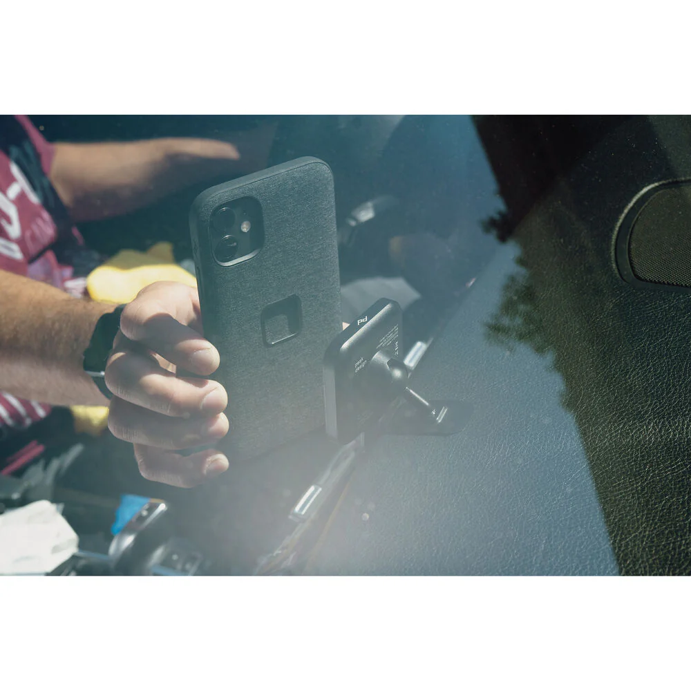 Peak Design Mobile - Car Mount VHB - Qi2 Charging - Black - Image 5