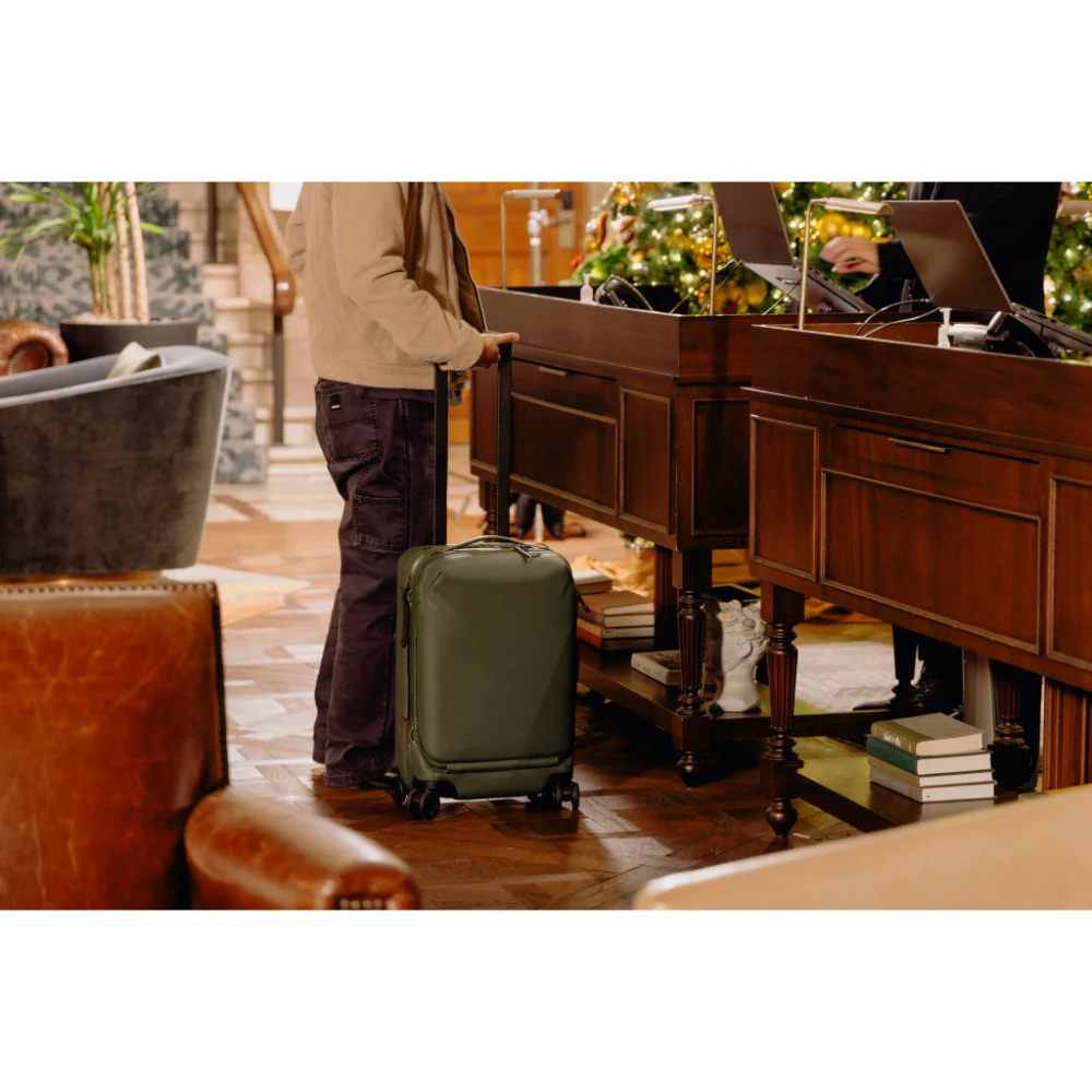 Peak Design Roller Pro Carry-On Luggage - Image 65
