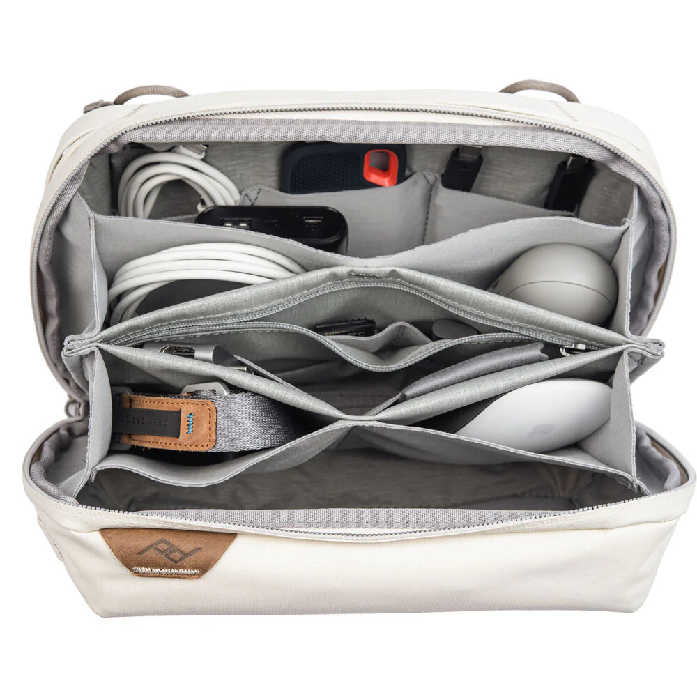 Peak Design Tech Pouch - Image 15
