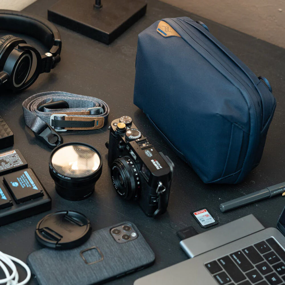 Peak Design Tech Pouch - Image 39