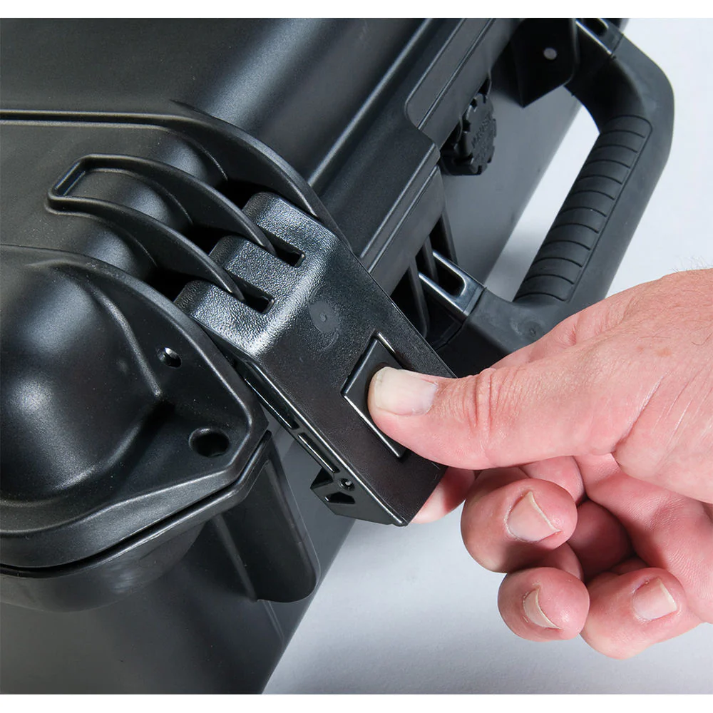 Pelican iM3200 Storm Case with Foam (Black) - Image 6