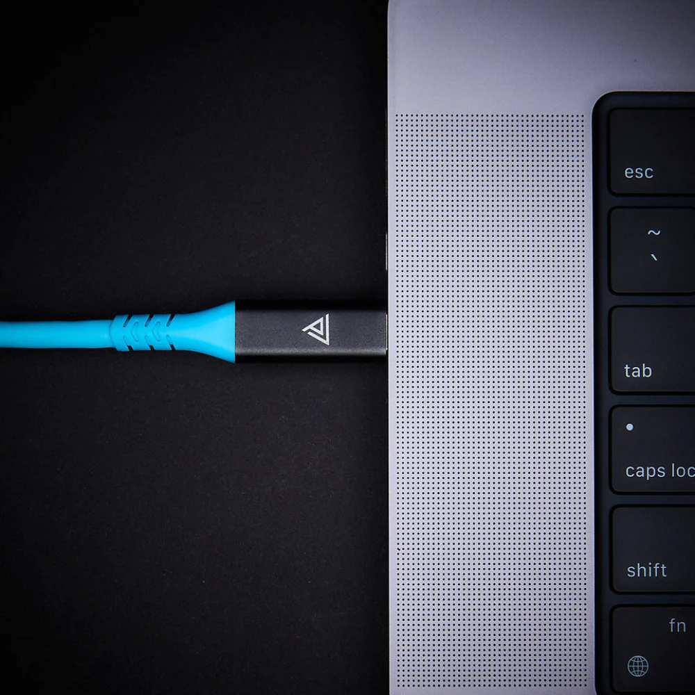Prism Tether Right Angle USB-C to Straight USB-C Cable (5m) - Image 3