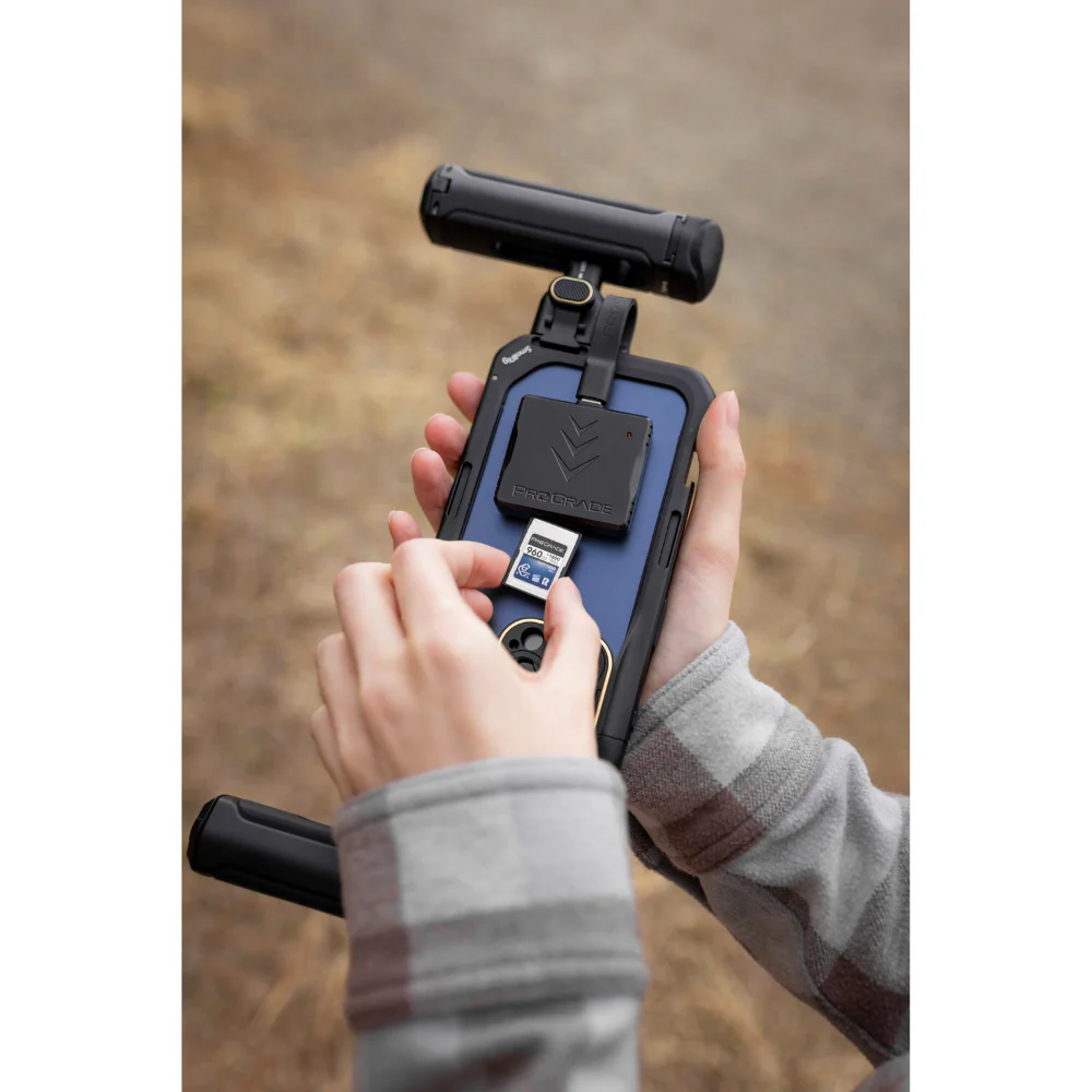 ProGrade Digital PGM12 CFexpress Type A Mobile Card Reader - Image 4