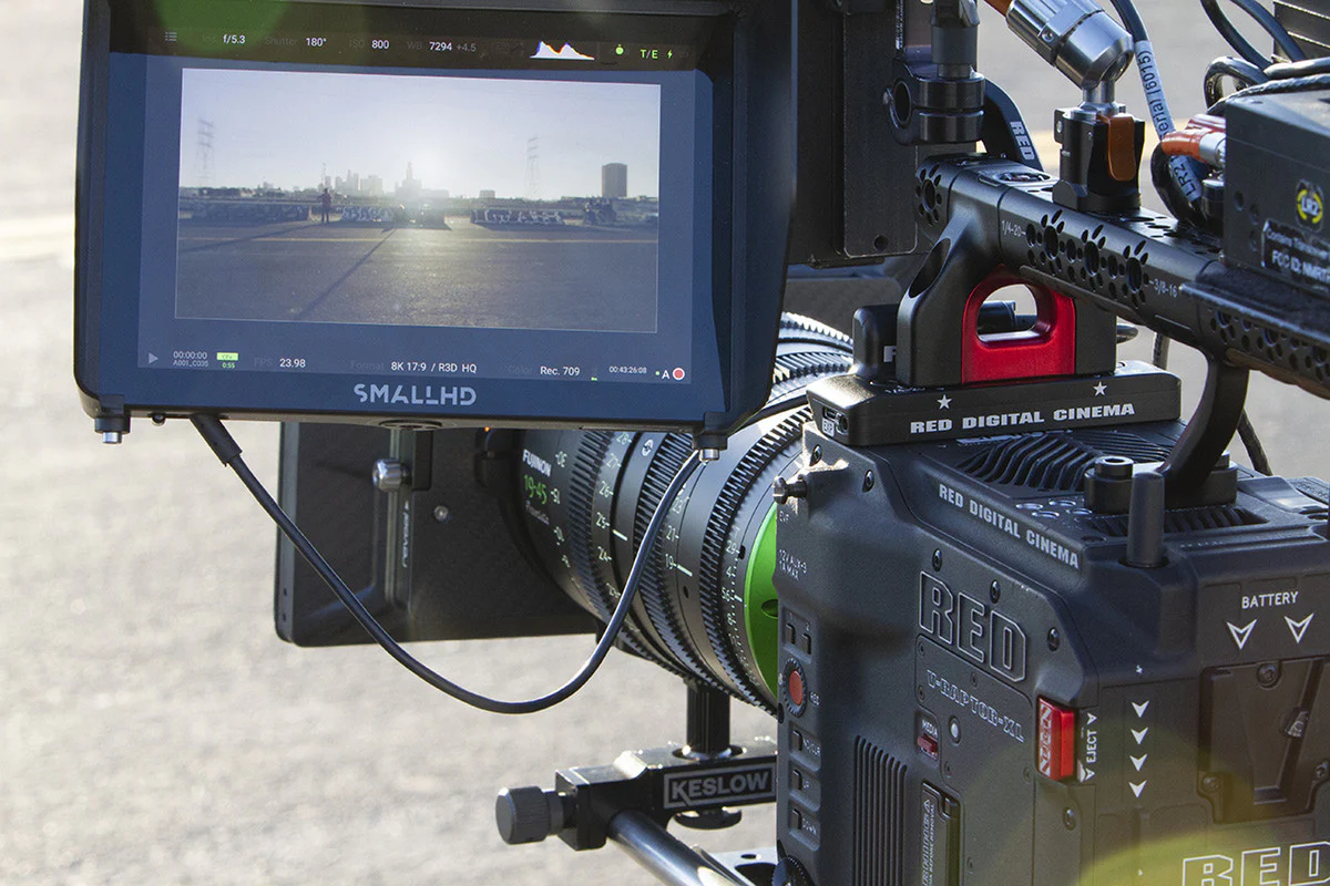 RED V-RAPTOR XL 8K VV Production Pack (Including Batteries) (V-Lock) - Image 12