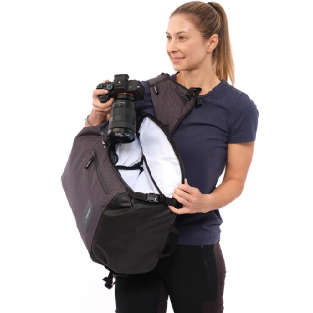 Shimoda Side Country 28 Women's Backpack - Black/White - Image 4