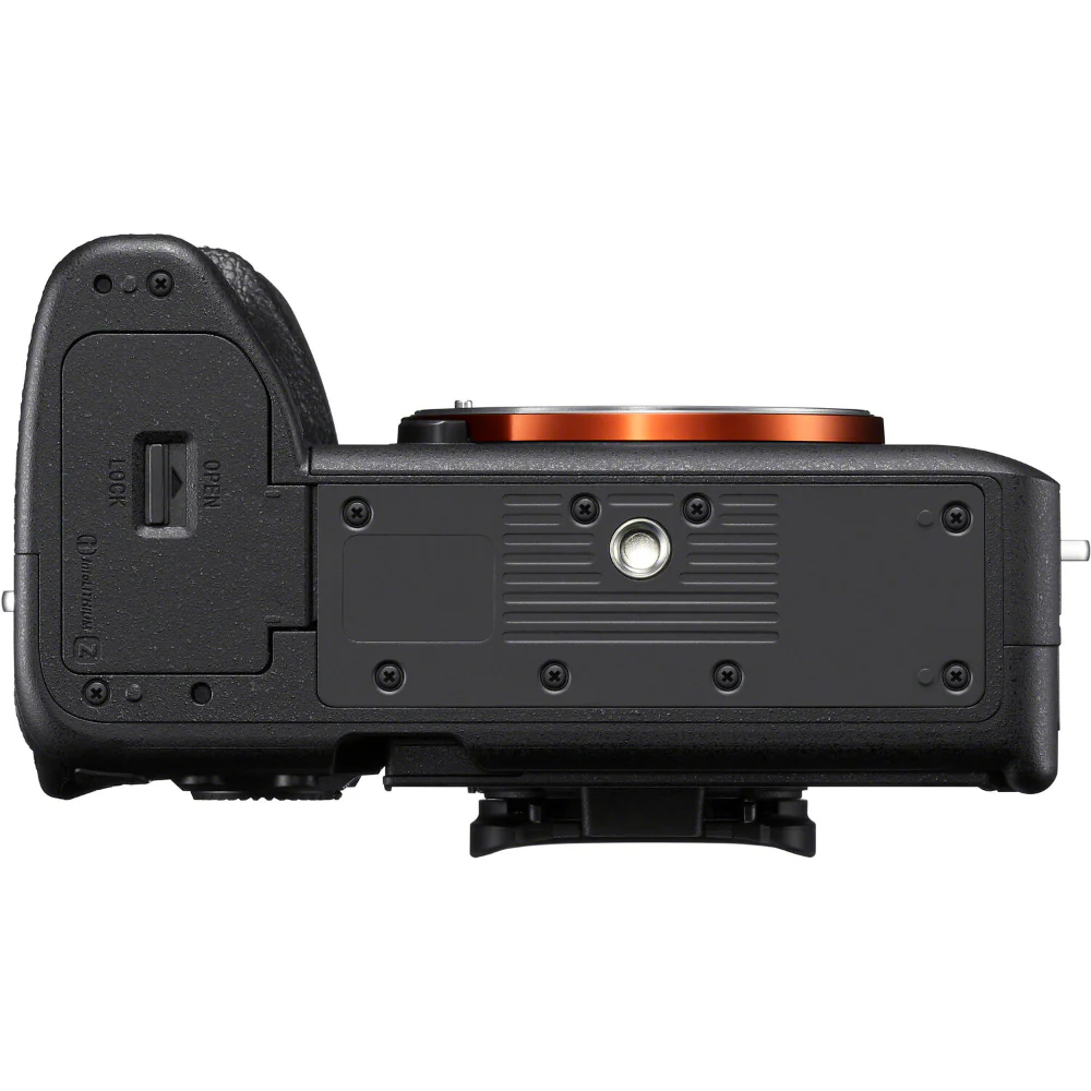 Sony a7 IV with 16-35mm F2.8 GM II, FE 24-70mm F2.8 GM II and FE 70-200mm F2.8 GM II Lens - Image 5