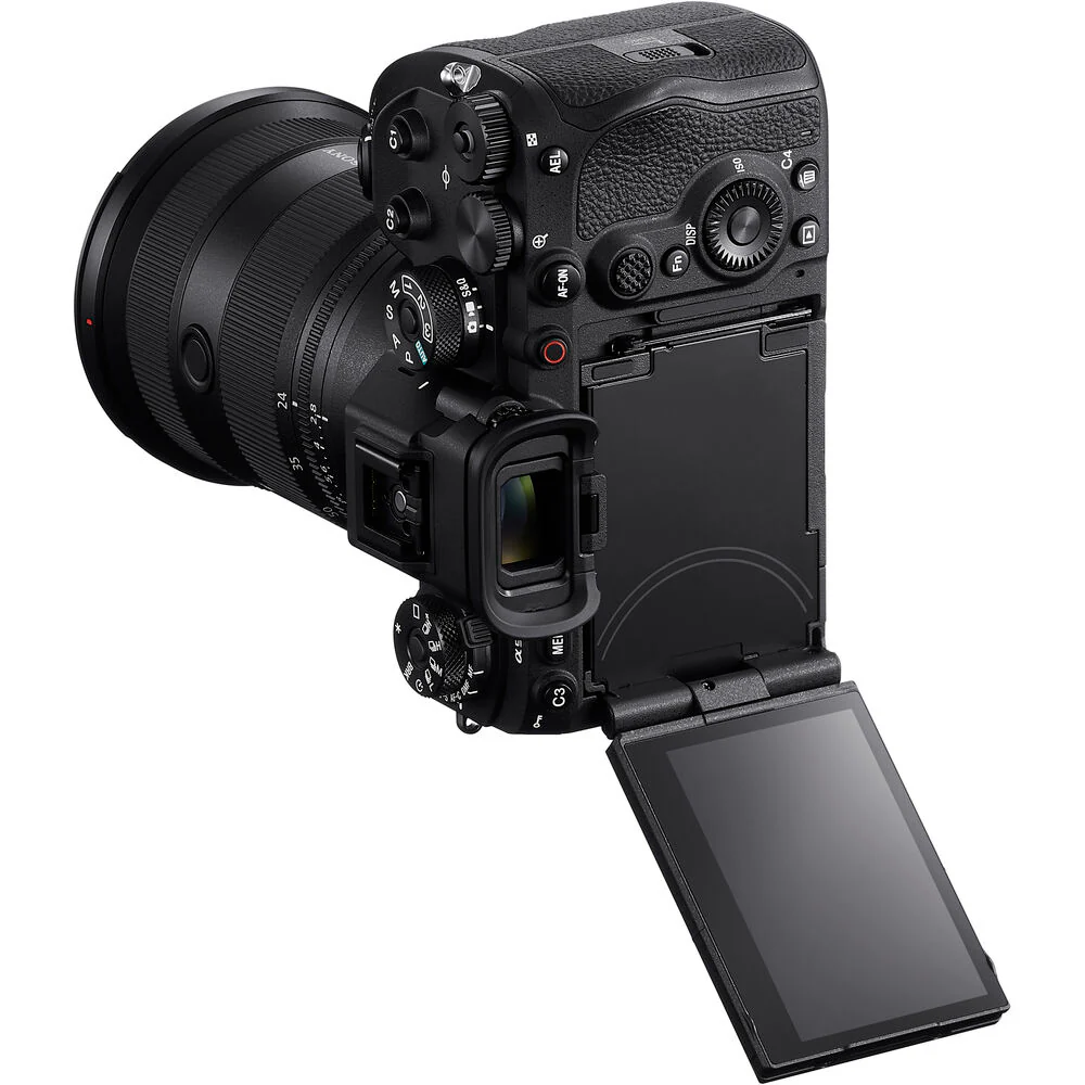 Sony a9 III with FE 28-70mm f/2 GM Lens - Image 13
