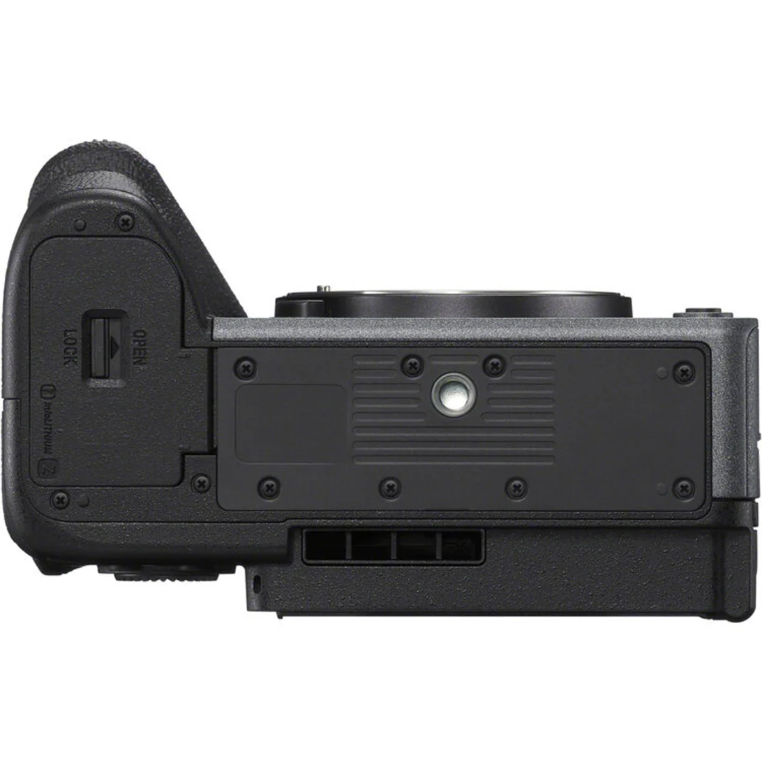 Sony FX30 with FE 16-25mm f/2.8 G Lens - Image 4