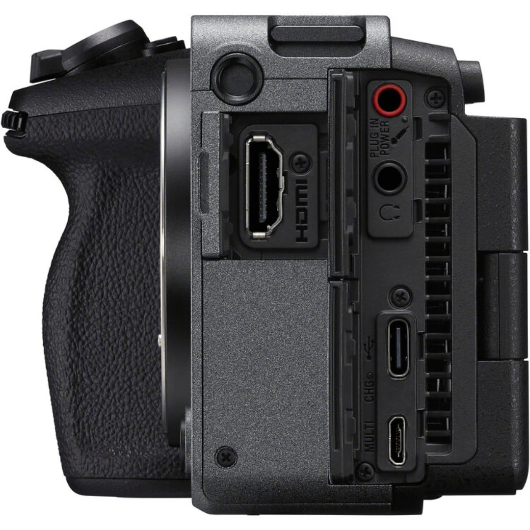 Sony FX30 with FE 16-25mm f/2.8 G Lens - Image 8