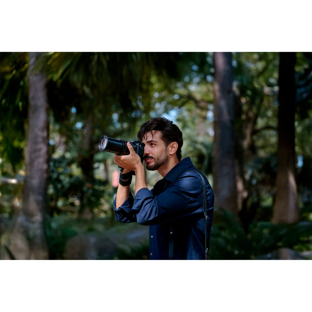 Sony RX10 V Digital Camera - Image 22
