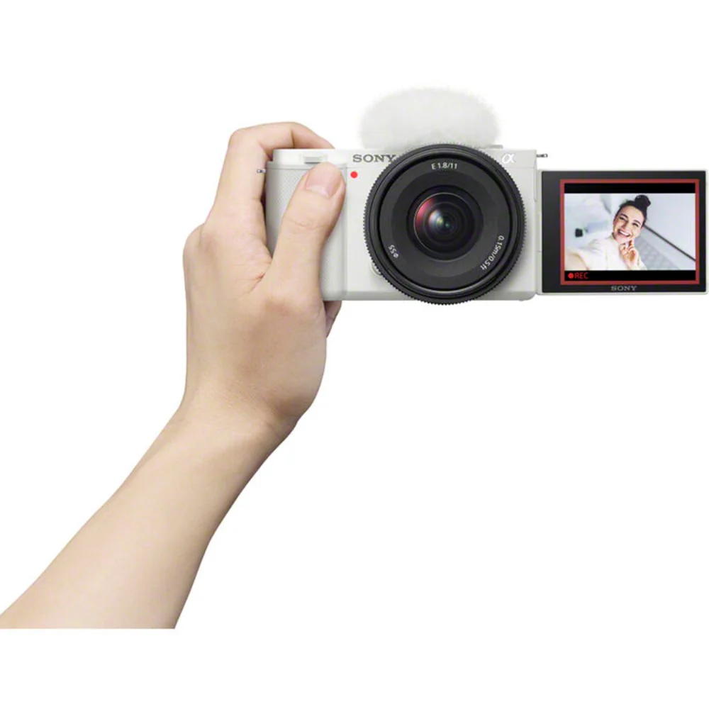 Sony ZV-E10 II (Black) with 11mm f/1.8 Lens - Image 16