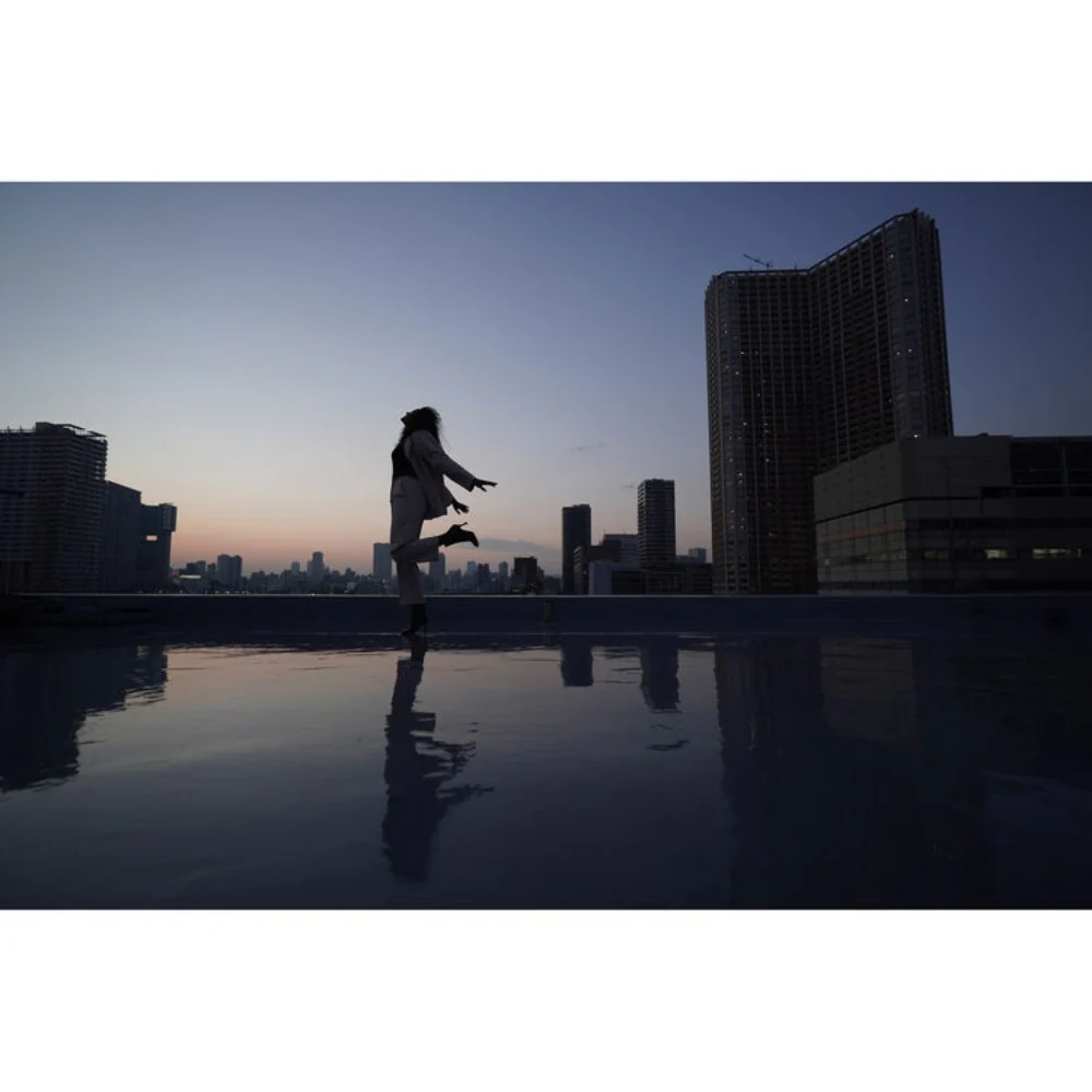 Sony ZV-E10 II (Black) with 11mm f/1.8 Lens - Image 23